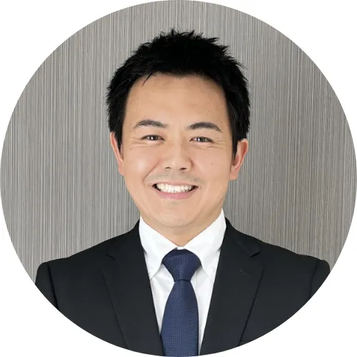 鶏冠井 悠二